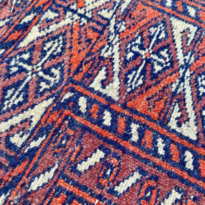 Beautiful Vintage Rug