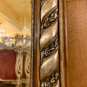 Magnificent Antique Mirror with Cherubs & Gilt Detail