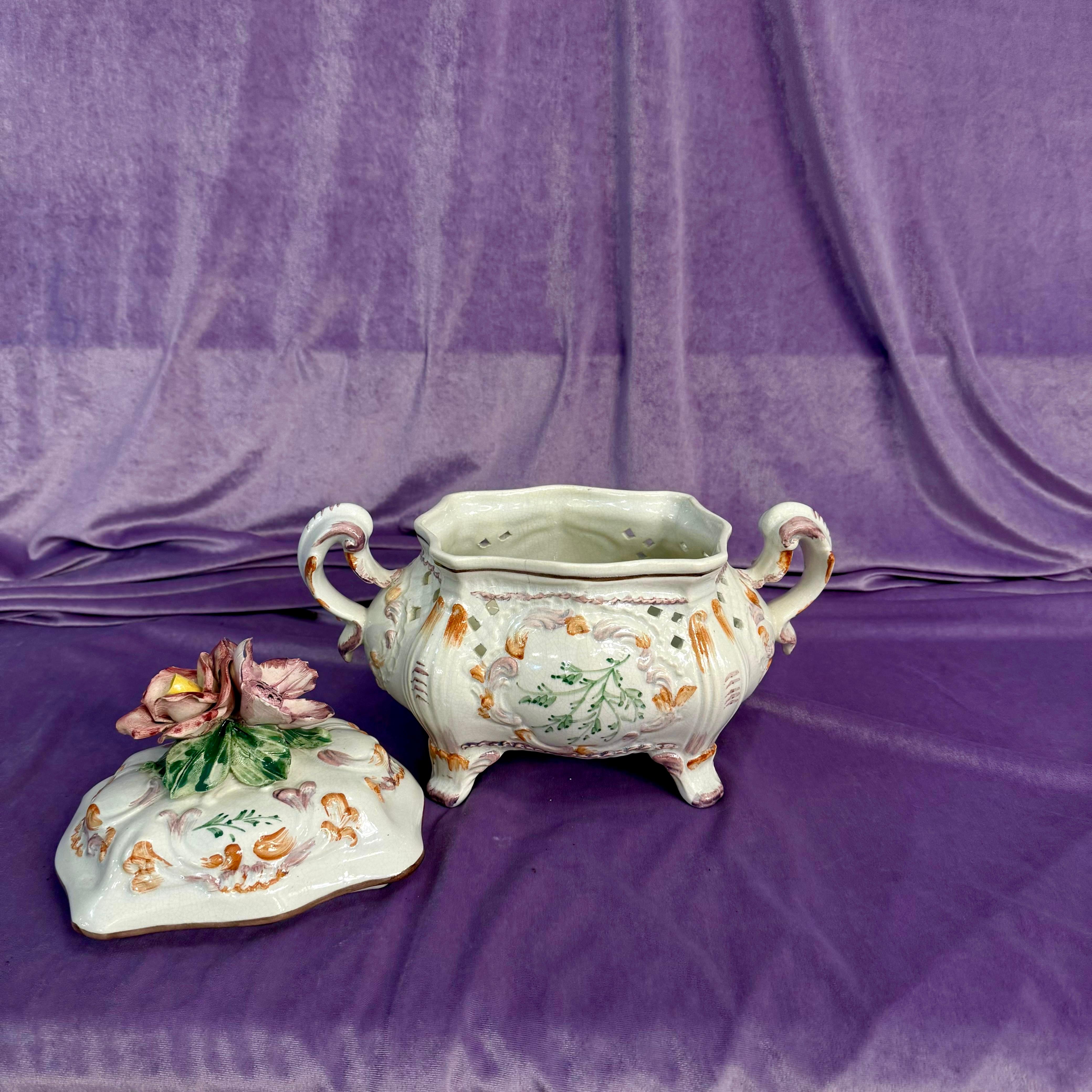 Murano Mario Nove Ceramic Dish with Twin-handle