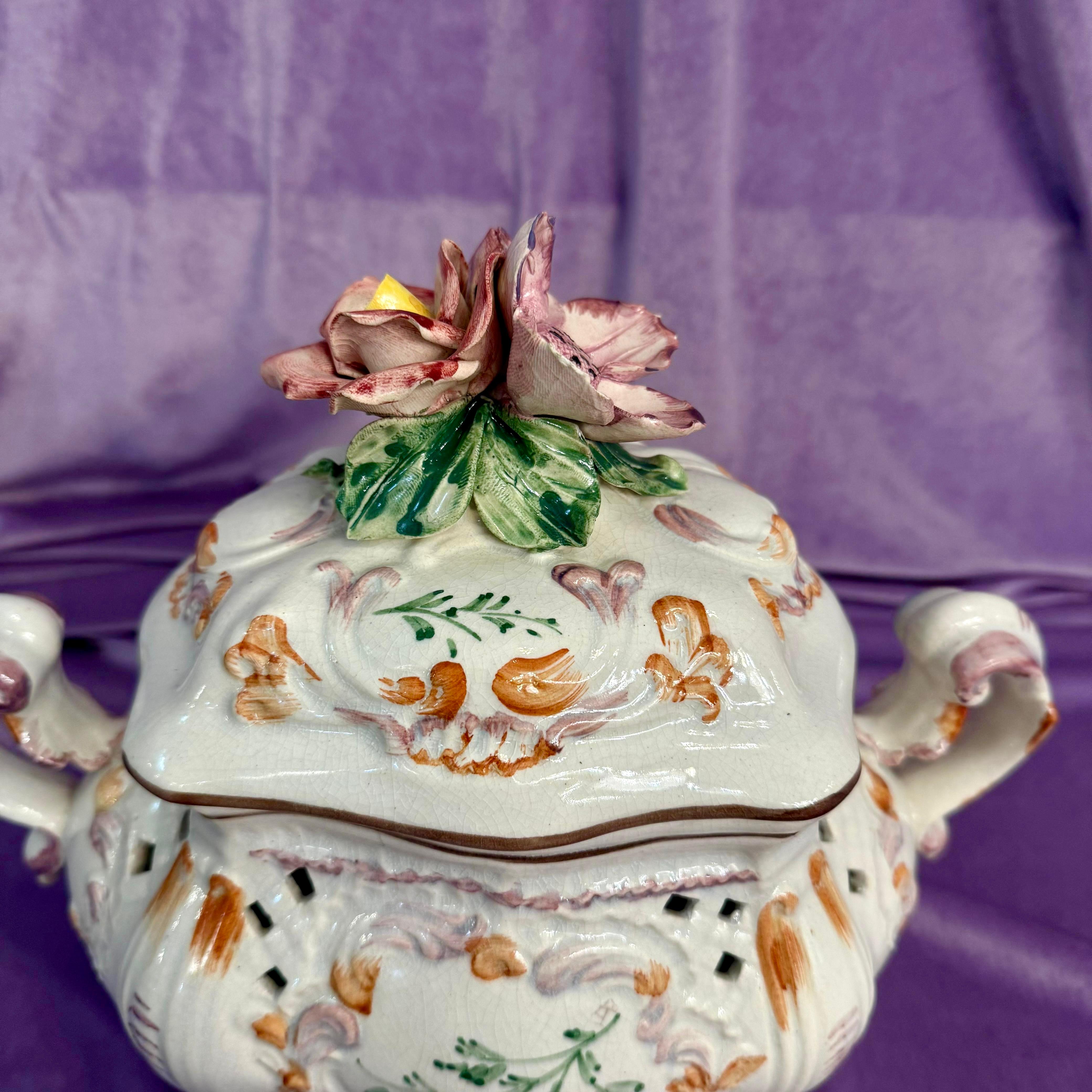 Murano Mario Nove Ceramic Dish with Twin-handle