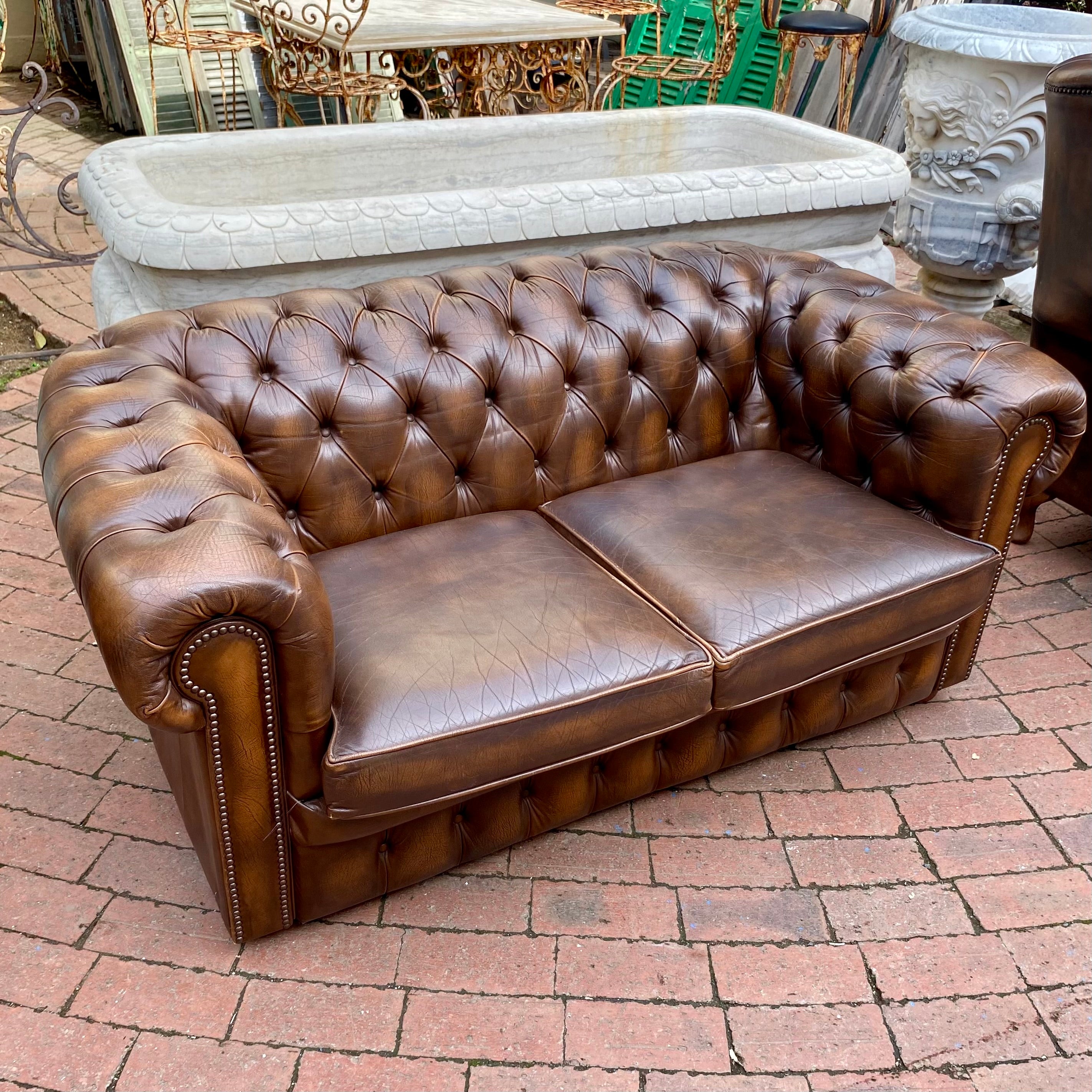 Stylish Brown Chesterfield Sofa