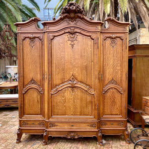 Very Large and Impressive Antique Oak Armoire