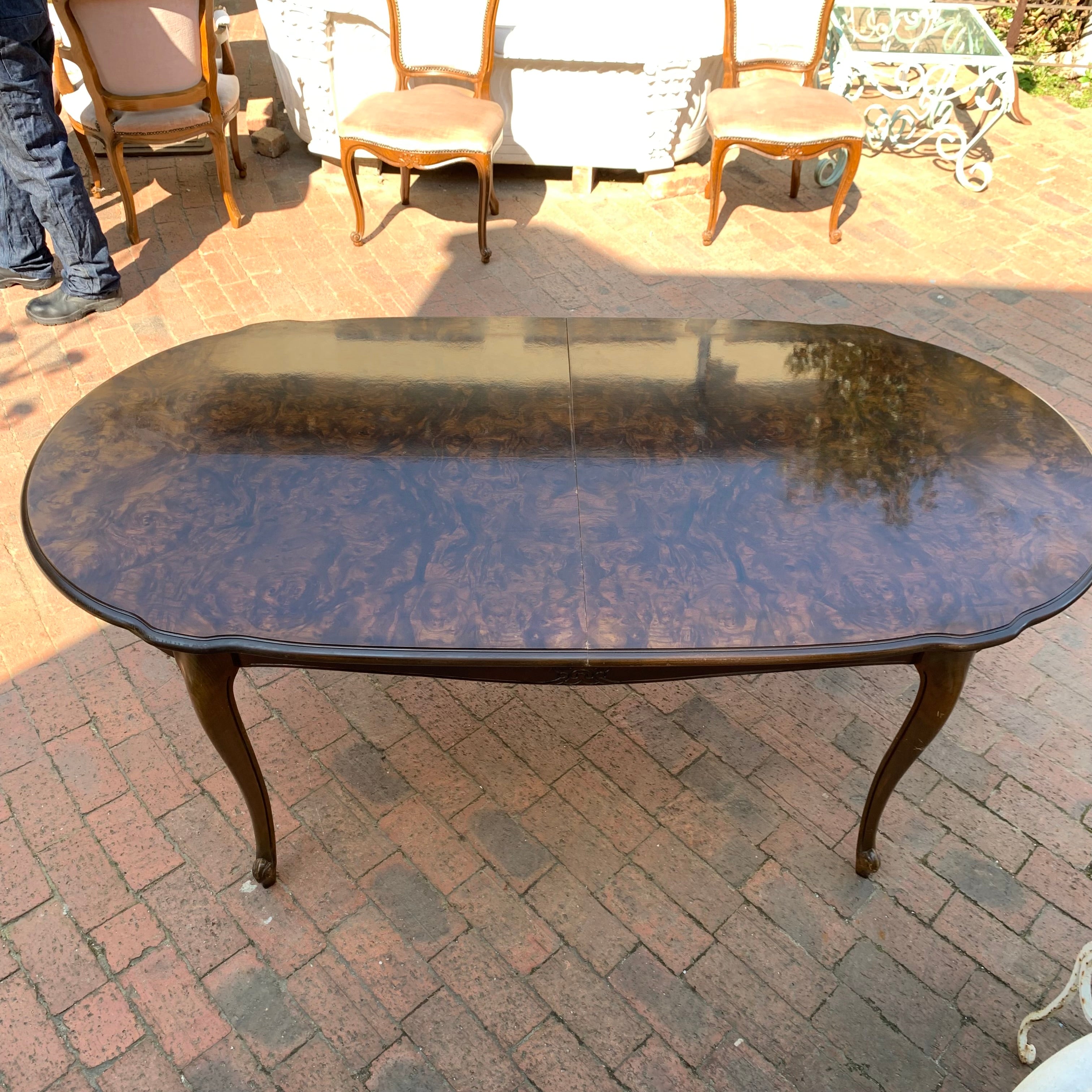 Antique Polished Oak Extendable Dining Table