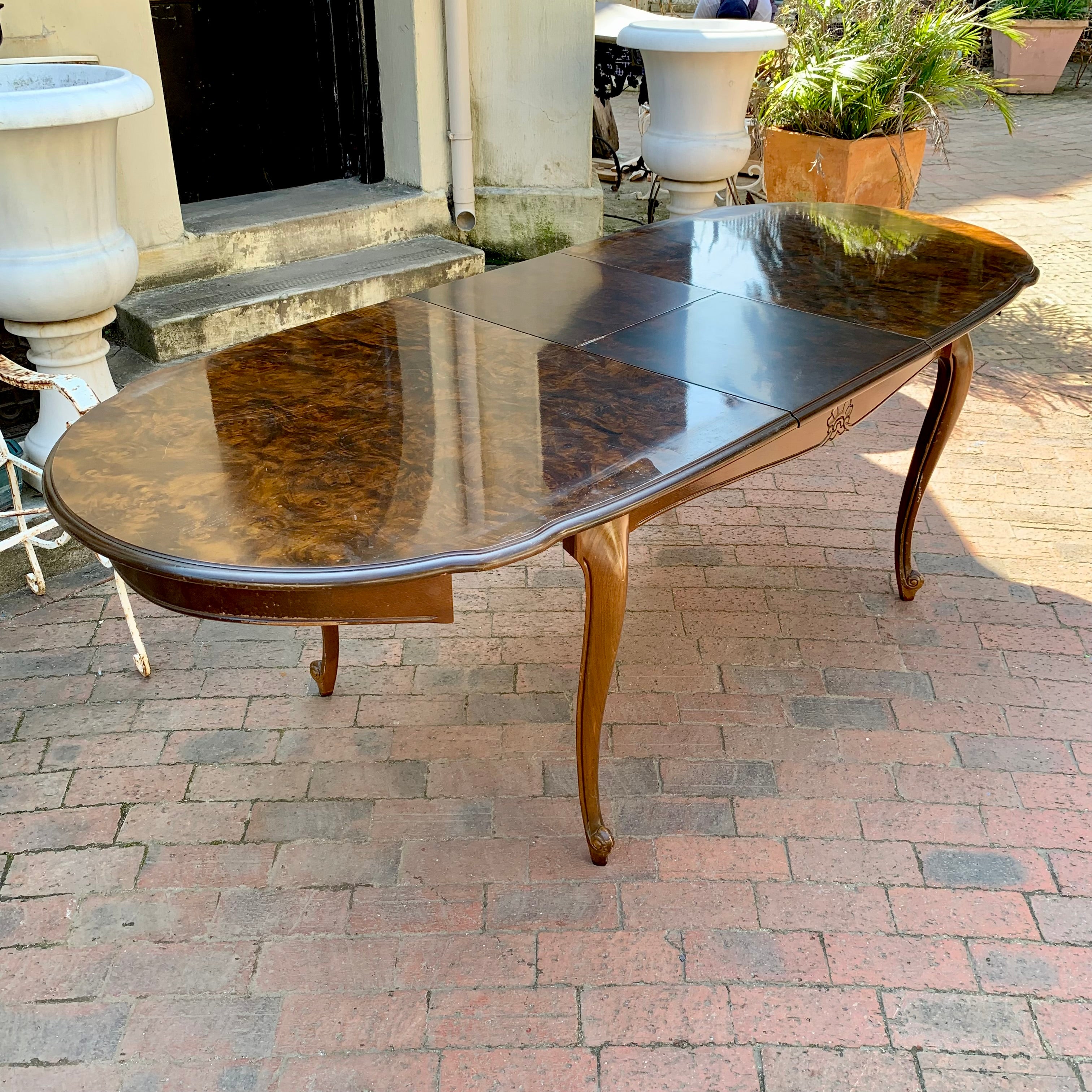 Antique Polished Oak Extendable Dining Table