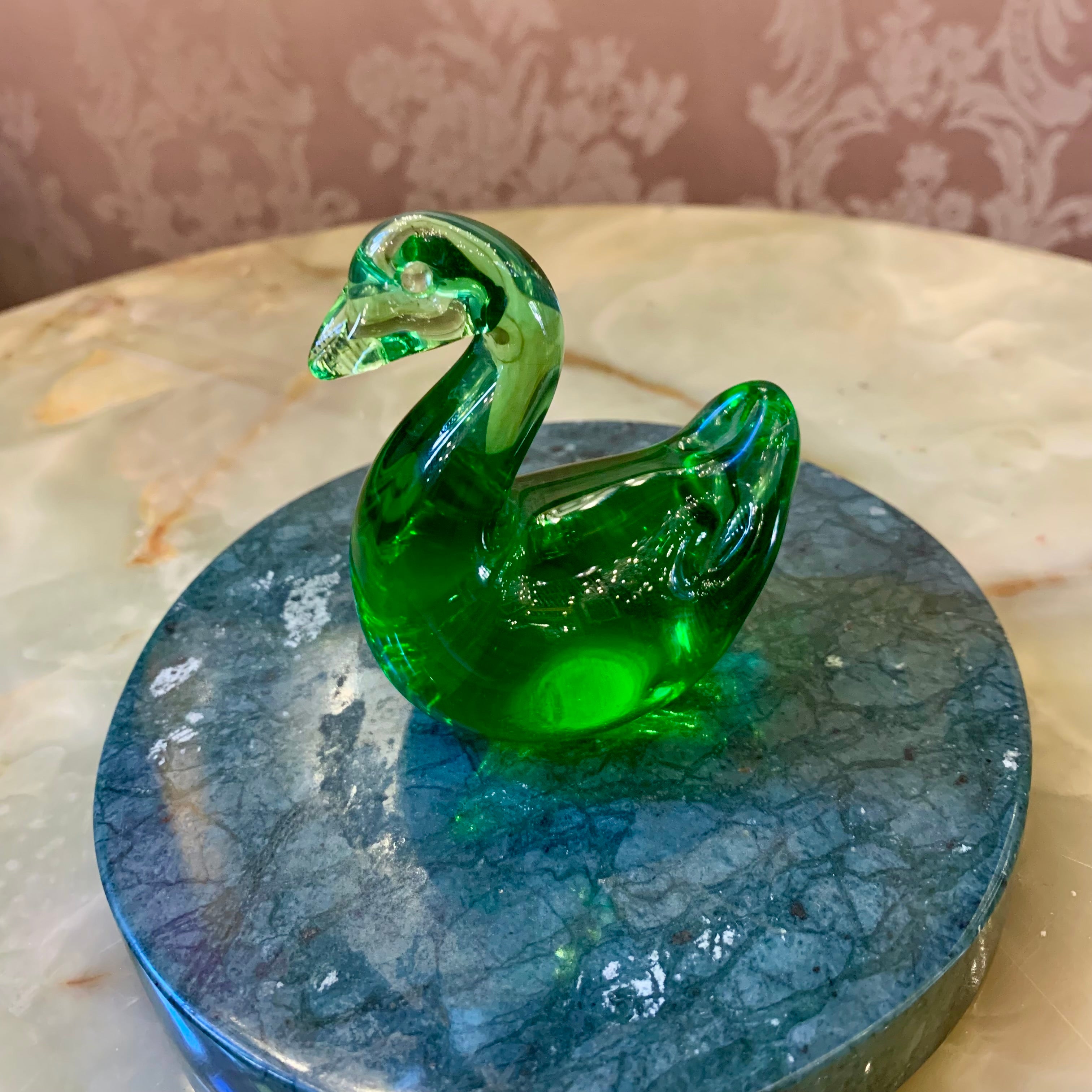 Pretty Green Swan Murano Paperweight