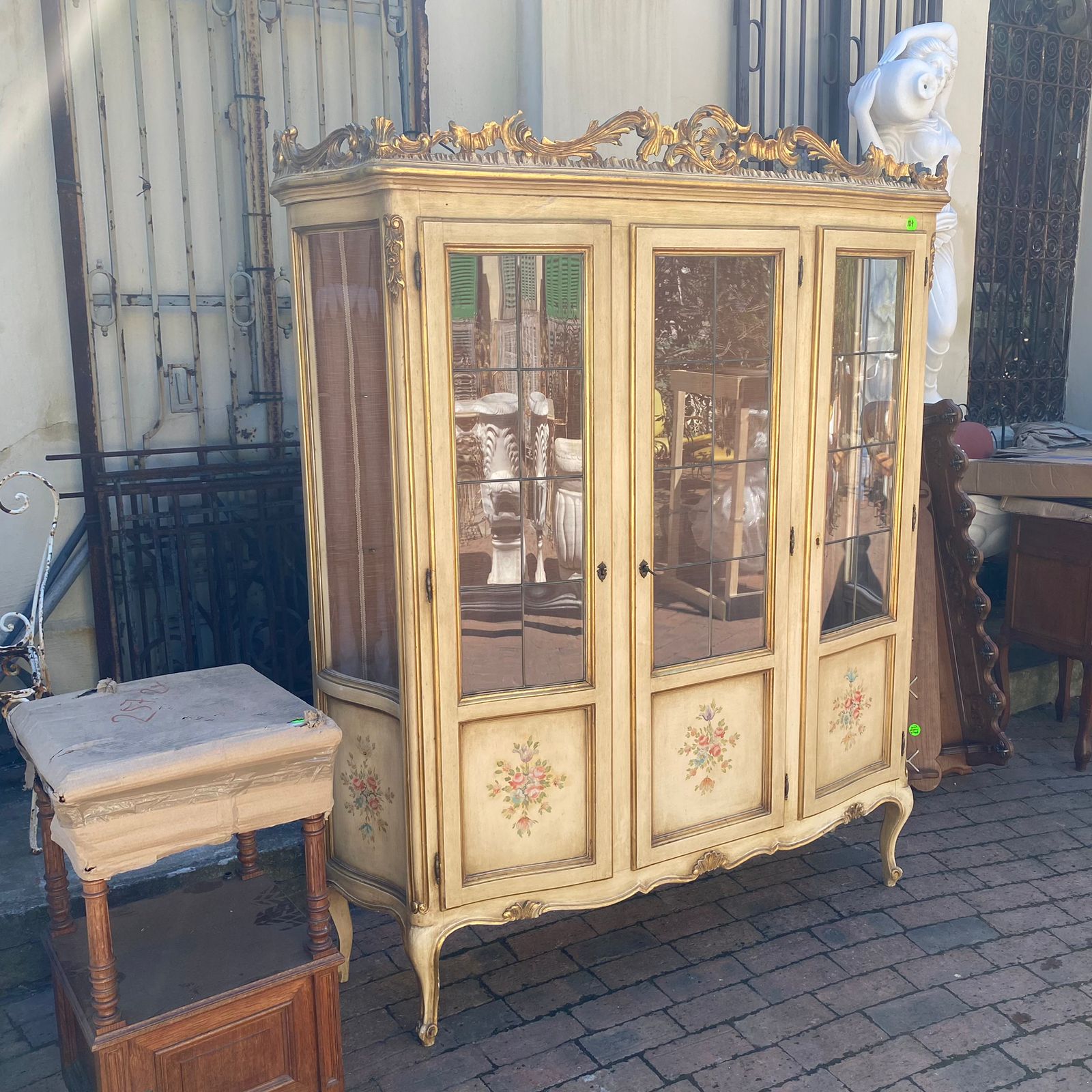 Antique Gilt French Display Cabinet with Hand Painted Detail