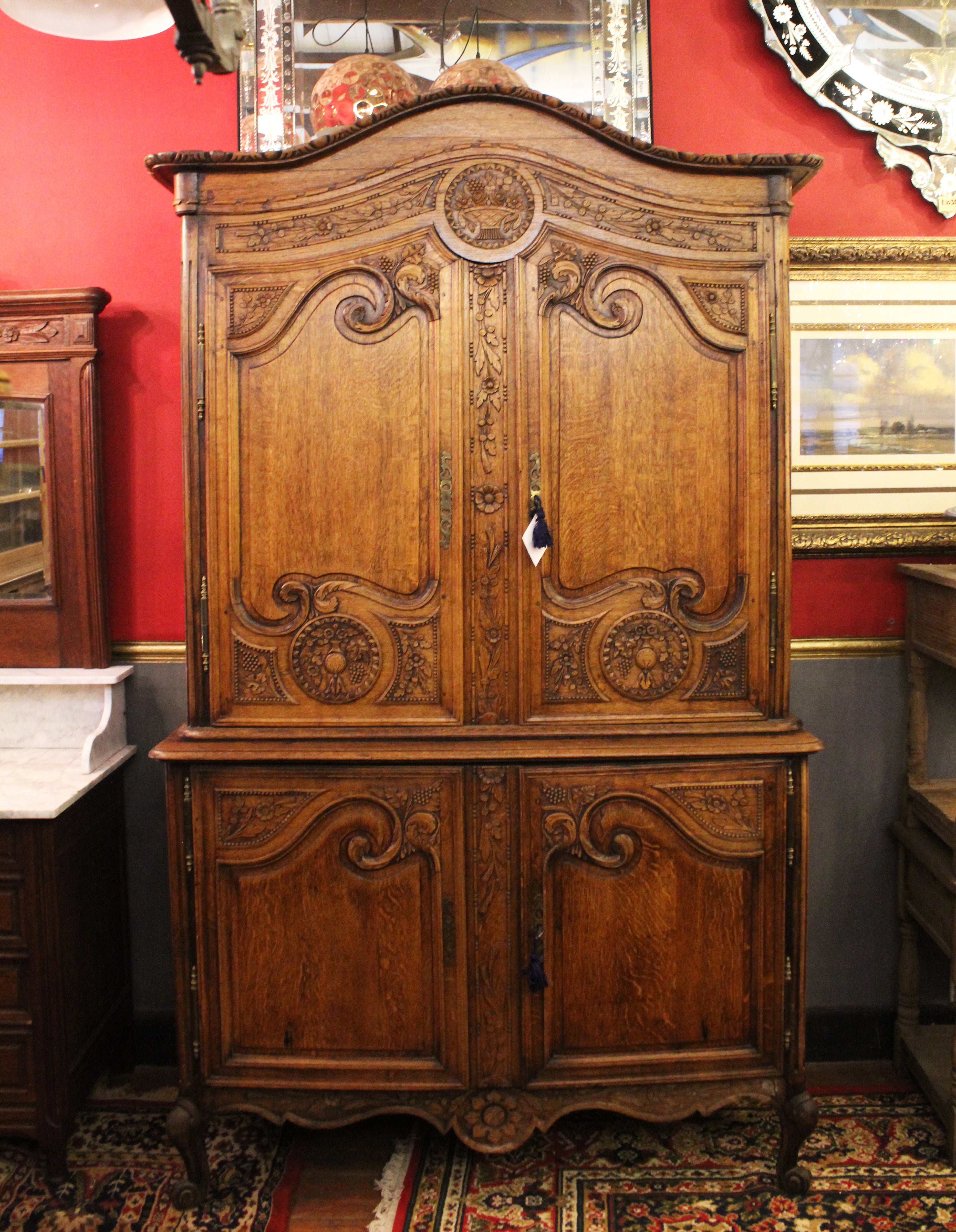 Late 19th Century French Oak Provencal Armoire with Snails Feet