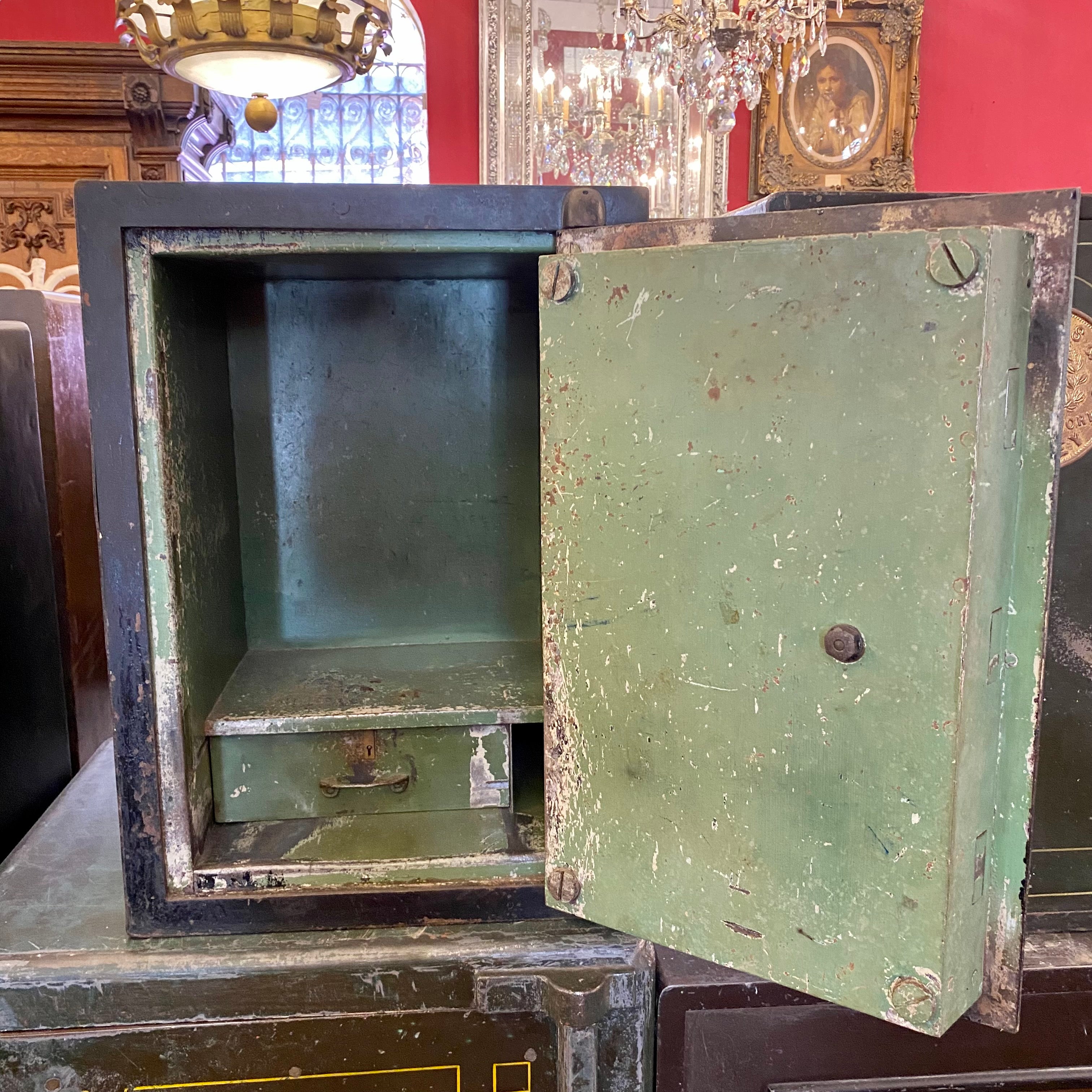 Antique Thomas Perry & Sons Safe